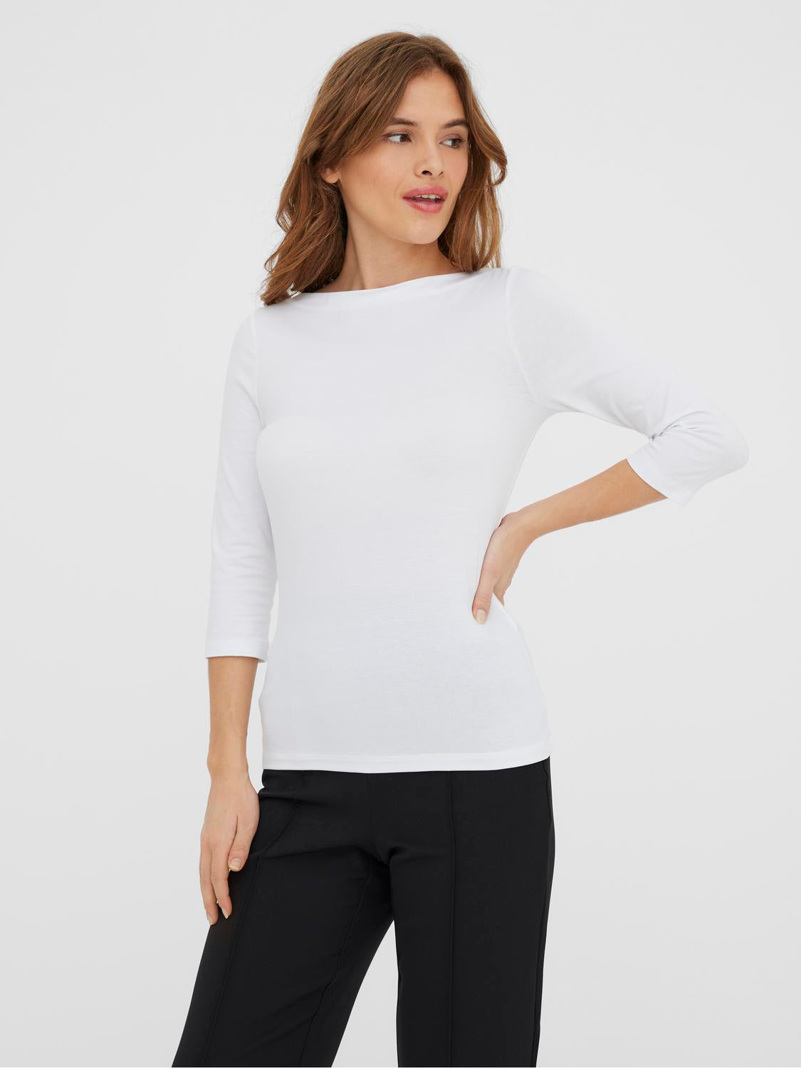 model_shot-front